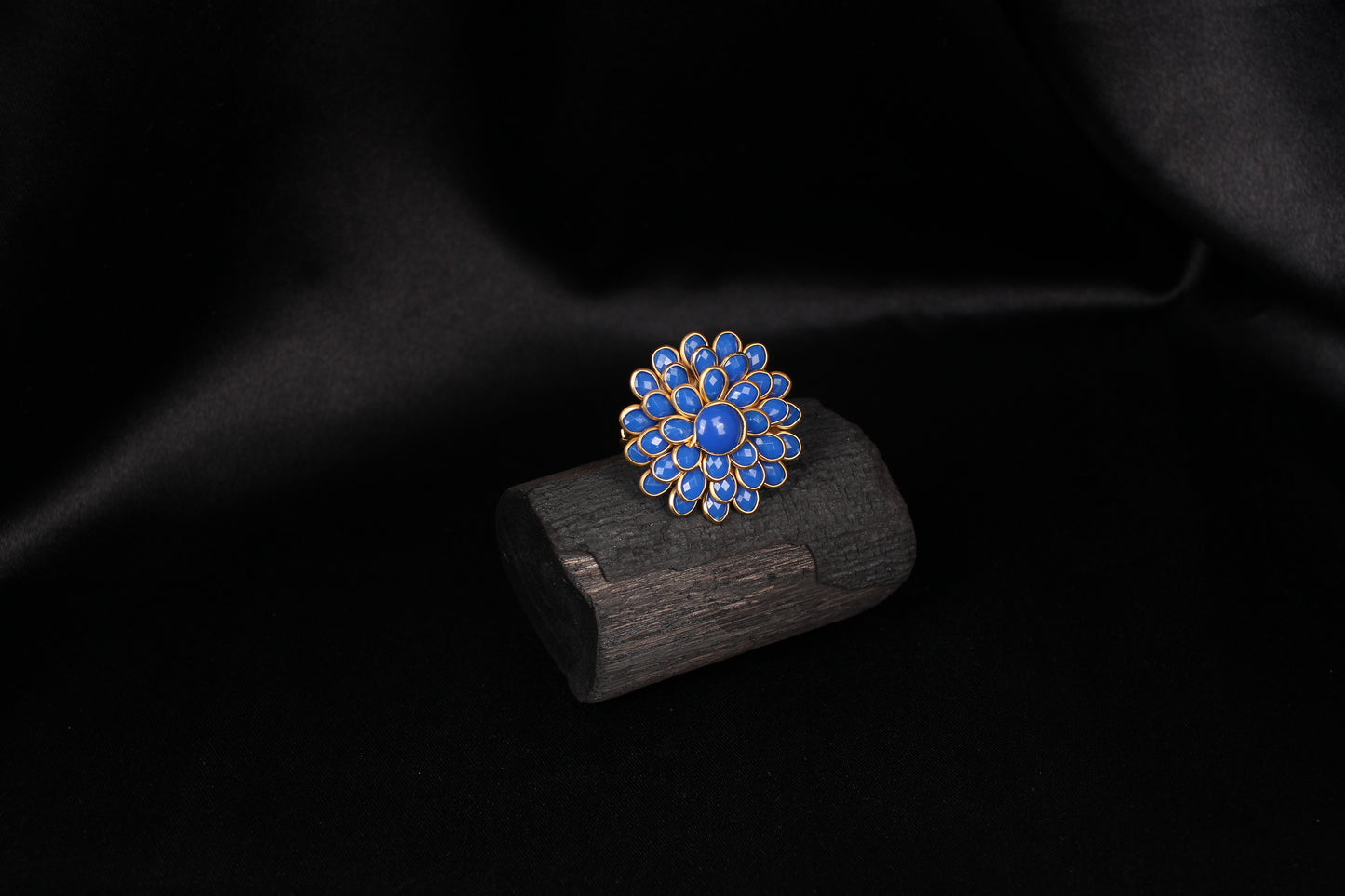CKLAKART's Blooming Flower Ring