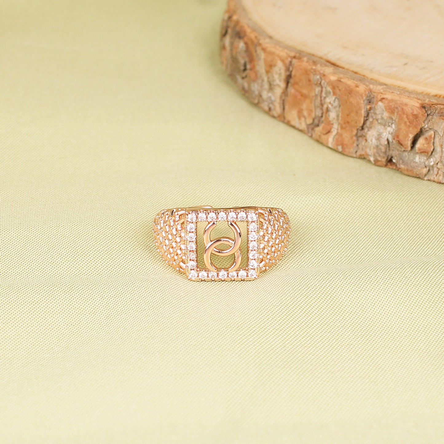 CKLAKART's Anti-Tarnish Rose Gold Bracelet and Ring with Gleaming Stones