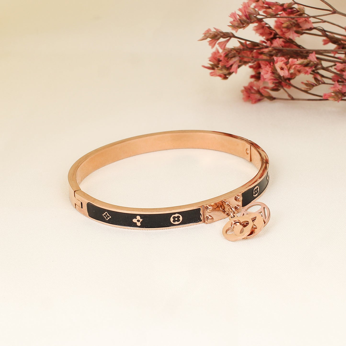 CKLAKART's Rose Gold Bracelet with Drops and Shimmering Black Coats, Anti-Tarnish