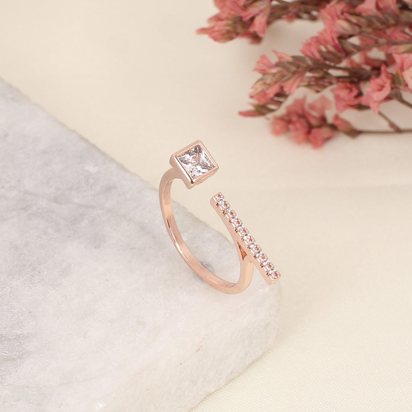 CKLAKART's T-Bar Ring with White Stone and Zircon