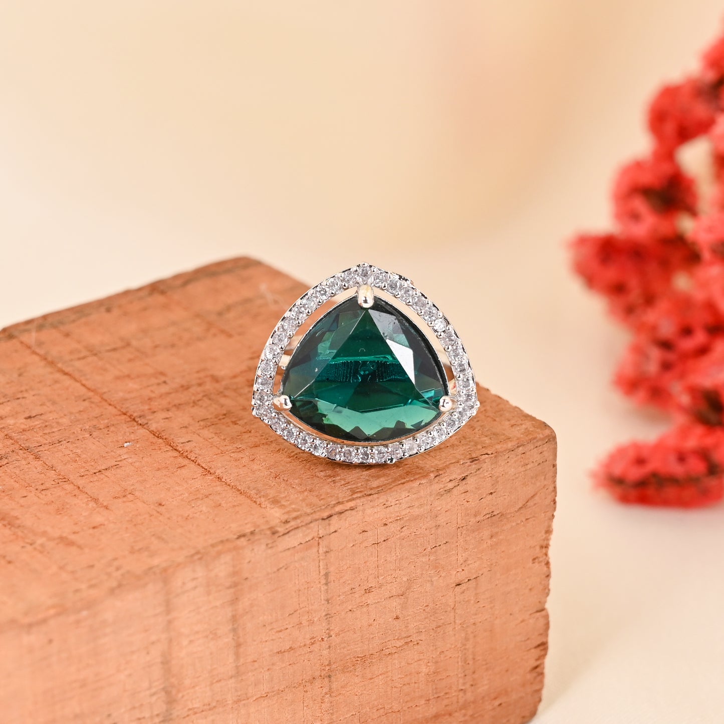 CKLAKART's NOOR Silver-Toned Ring Adorned with Triangle-Shaped Emerald Green Stone and American Diamonds
