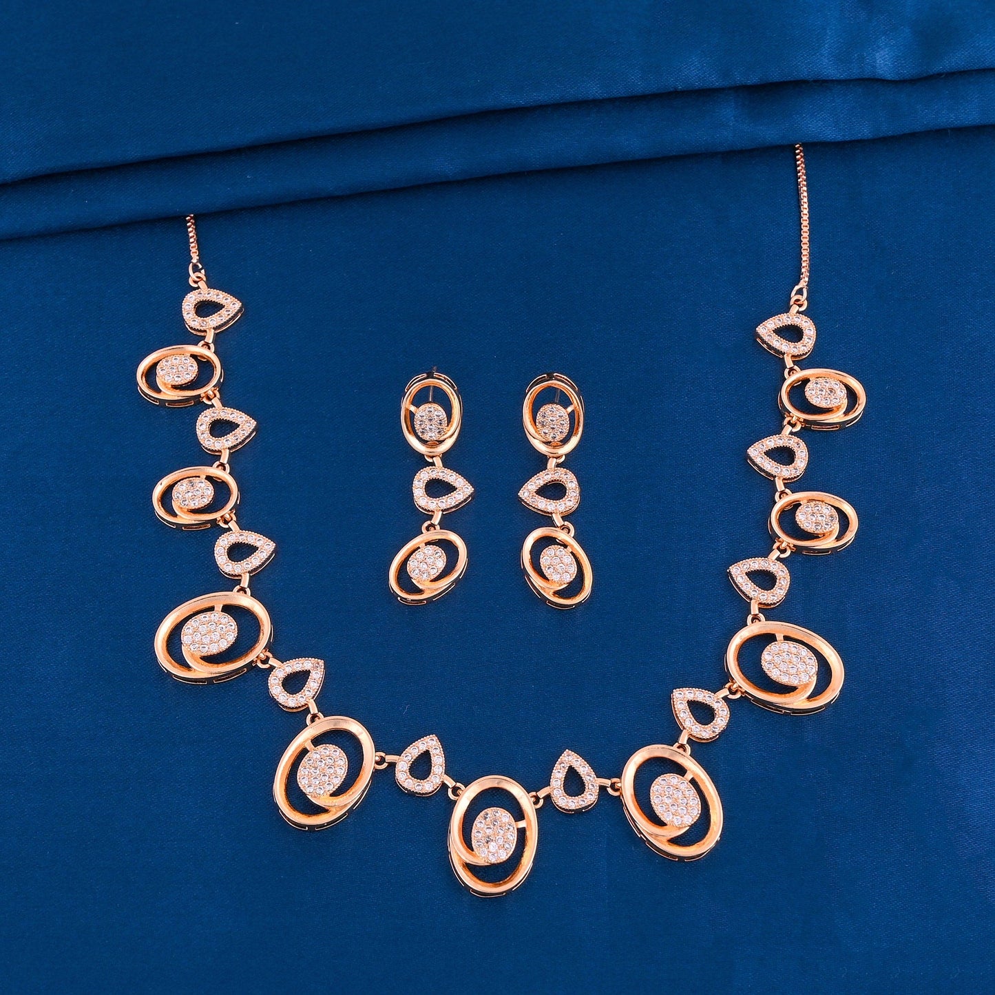 CKLAKART's NOOR Rose Gold-Toned Elegant Oval Choker Adorned with Sparkling American Diamonds