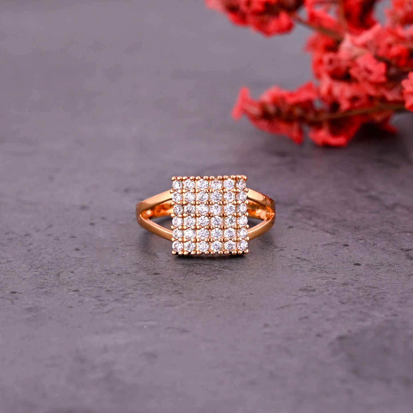 CKLAKART's NOOR Rose Gold-Toned Ring with Sparkling Shape