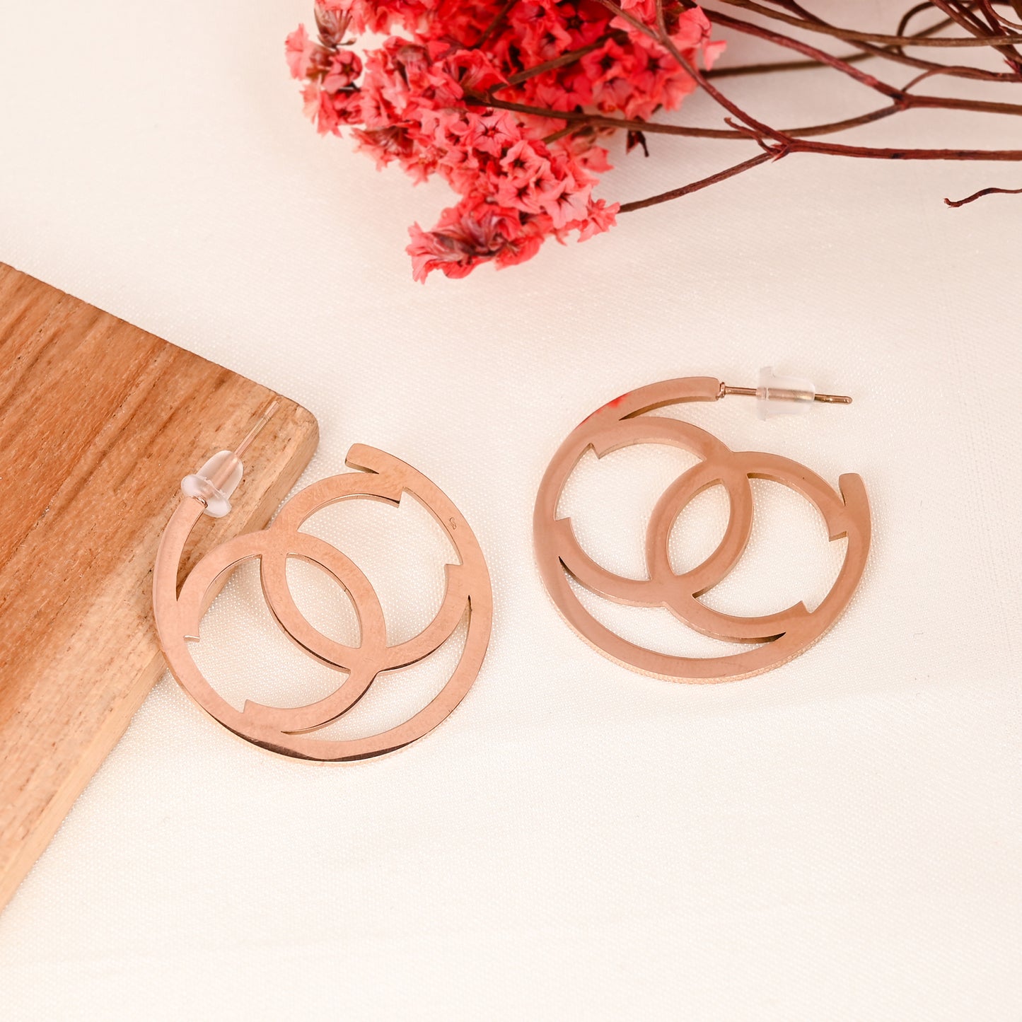 CKLAKART's Rose Gold Anti-Tarnish Geometric Hoop Earrings