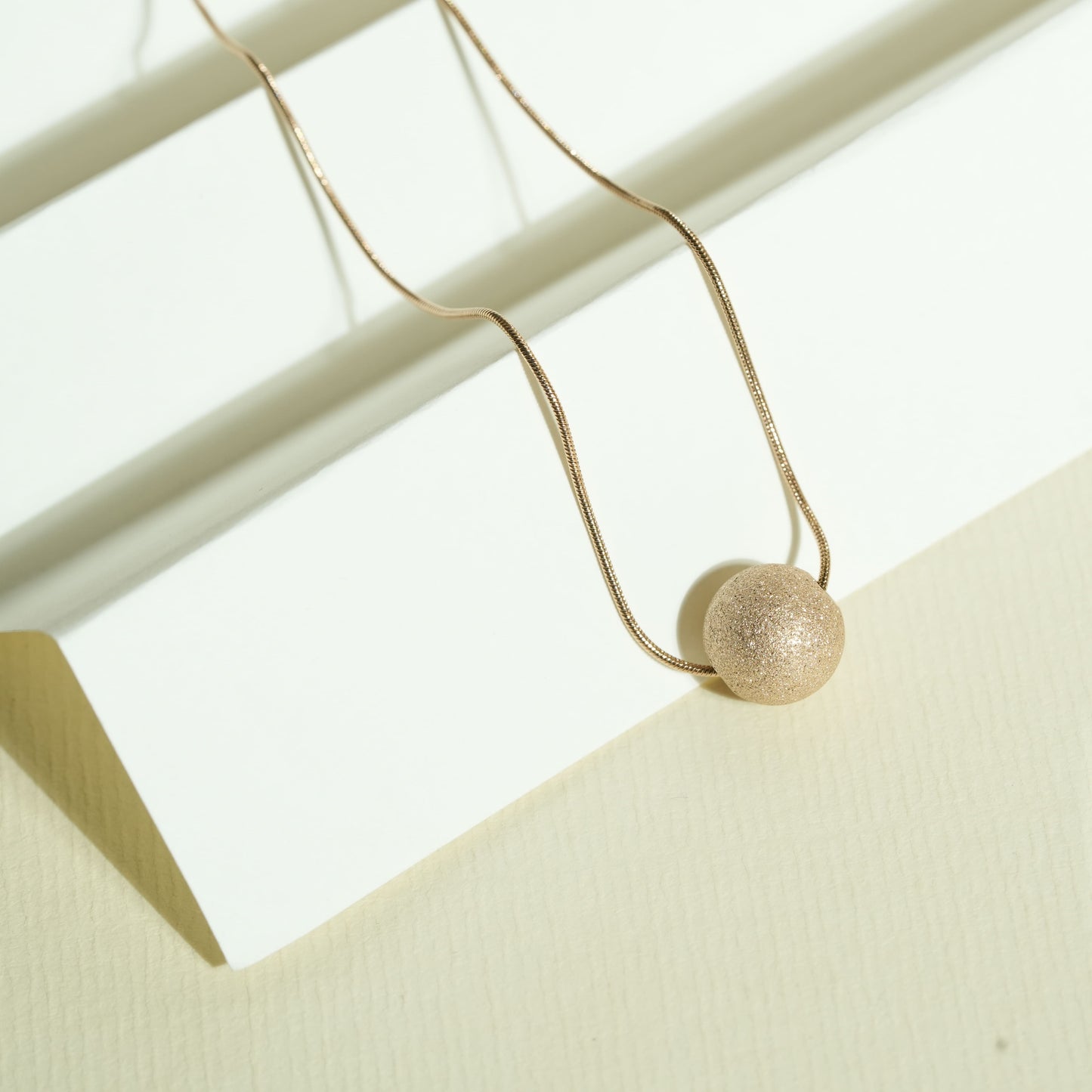 CKLAKART's Anti-Tarnish Rose Gold Necklace with Geometric Pendant