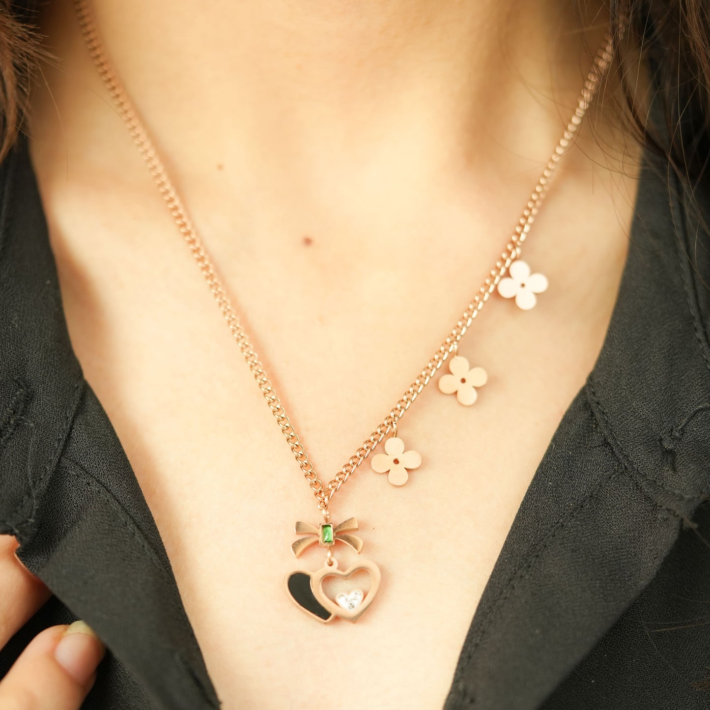 CKLAKART's Rose Gold Heart Pendant Necklace