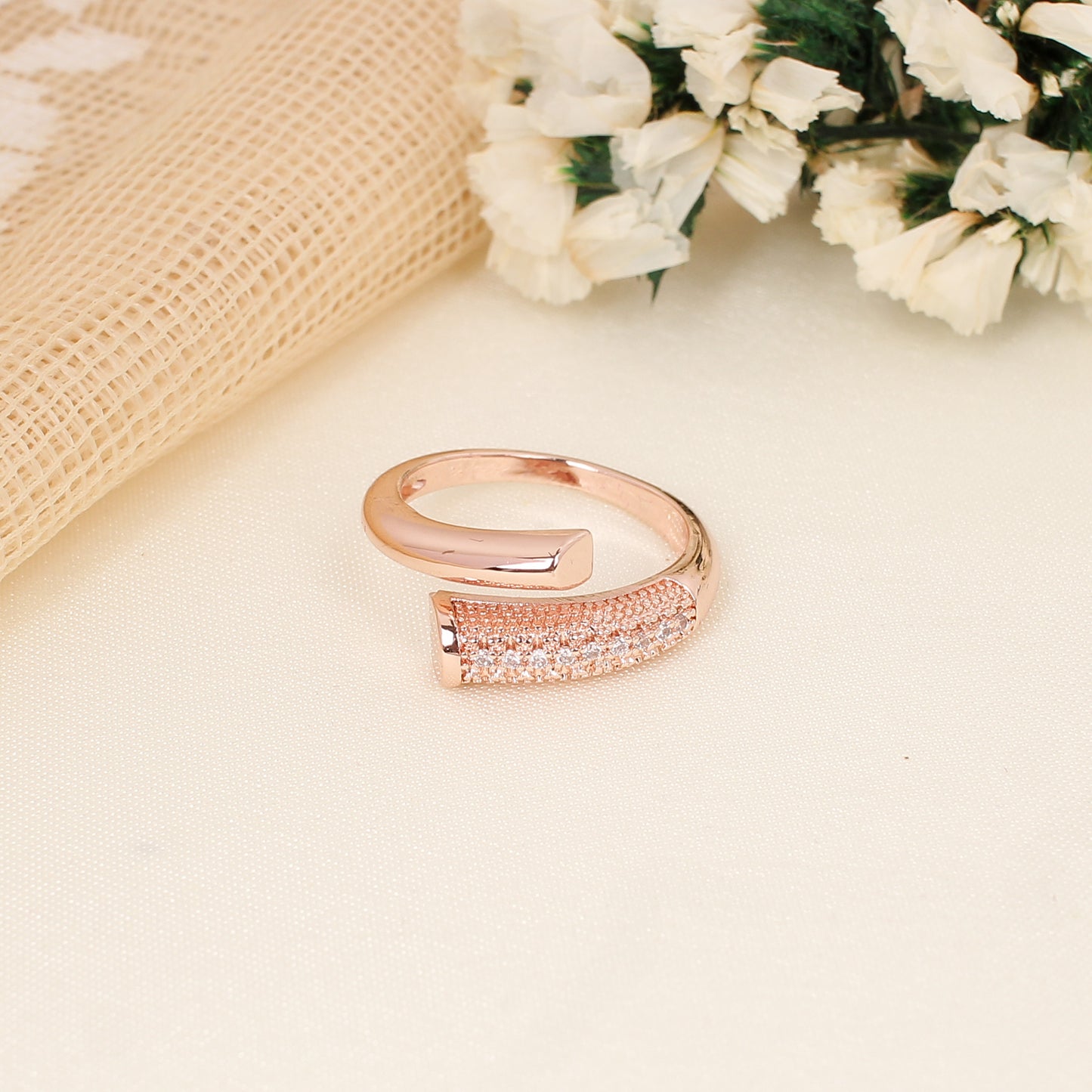 CKLAKART's Rose Gold Modish Ring with Zircon Sparkle