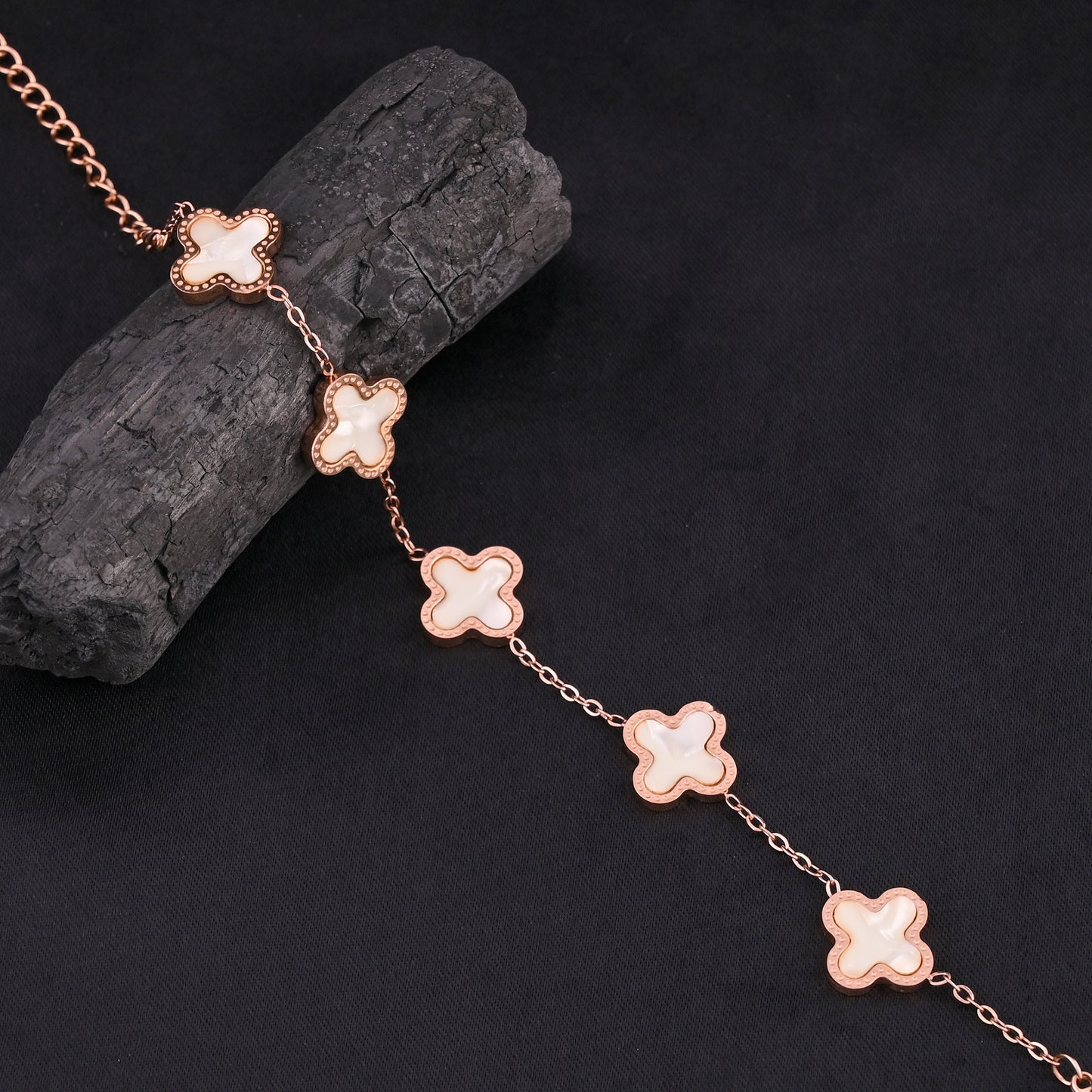 CKLAKART's Trendy Rose Gold Bracelets for a Chic Look